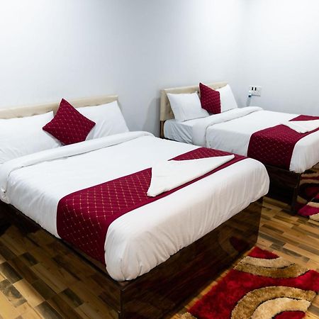 Hotel Mangozzz Magical World Panvel Exterior foto