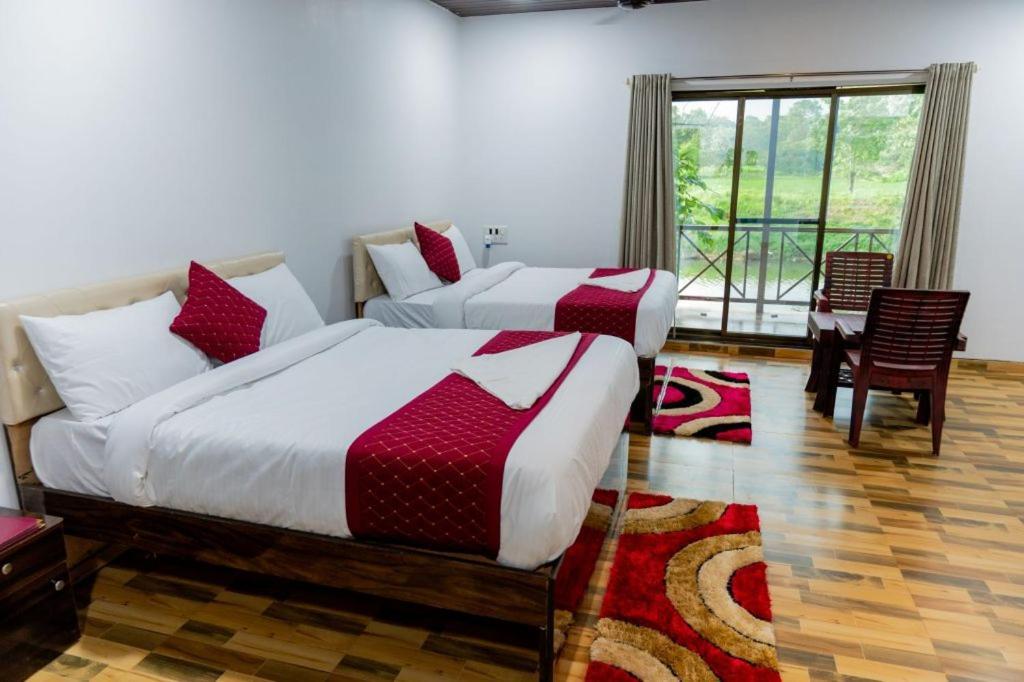 Hotel Mangozzz Magical World Panvel Exterior foto